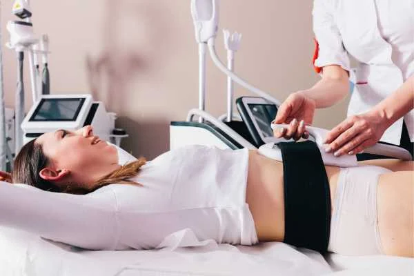 woman having body sculpting to help improve her body image and her mental health Havant